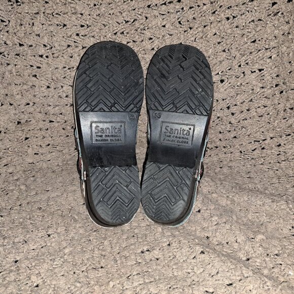 KOI BY SANITA-Black Floral Pattern Clogs-Nurse/Work-Patent Leather-Sz 35/5-NM - Picture 8 of 8